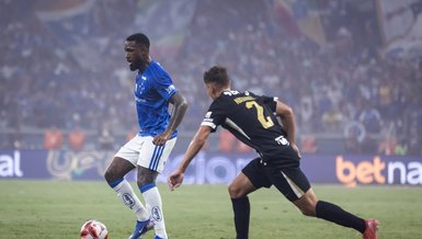 "Brezilya Futbolunda Gergin Dakikalar: Cruzeiro ve Atletico Mineiro Sahayı Savaş Alanına Çevirdi!"